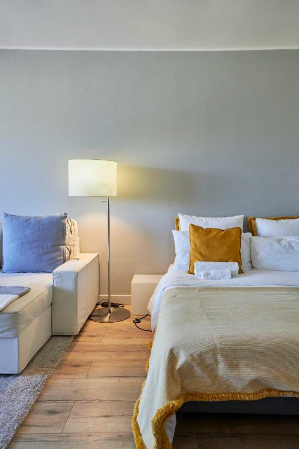 Beachfront Cascais,Estoril Apartment المظهر الخارجي الصورة