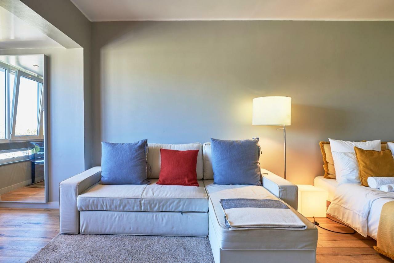 Beachfront Cascais,Estoril Apartment المظهر الخارجي الصورة