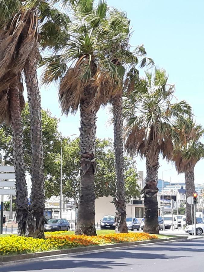 Beachfront Cascais,Estoril Apartment المظهر الخارجي الصورة