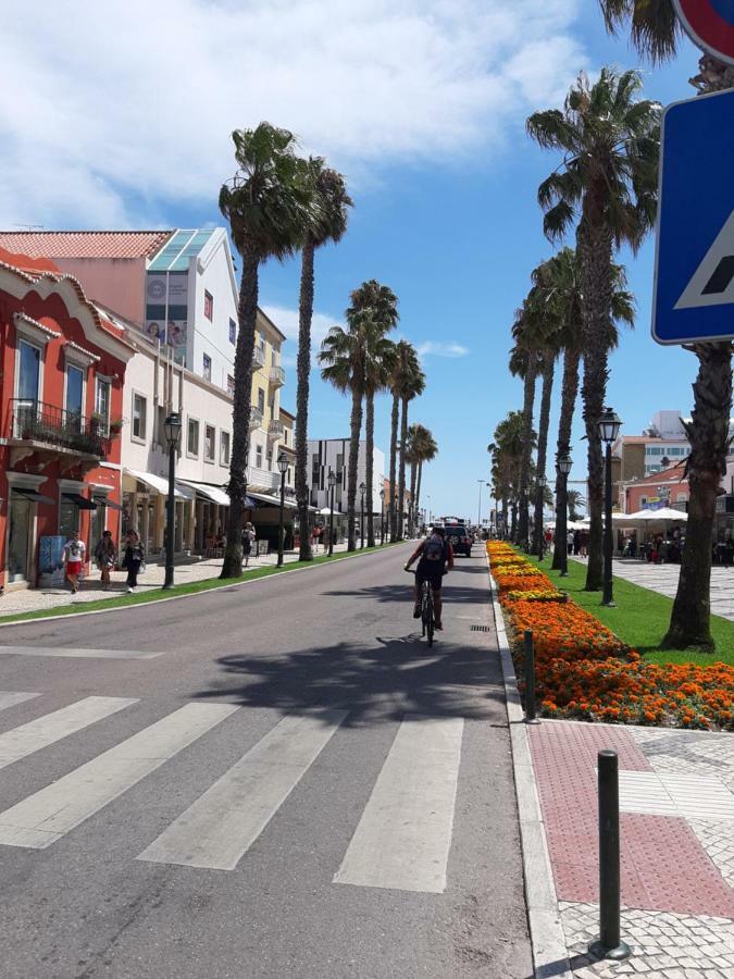 Beachfront Cascais,Estoril Apartment المظهر الخارجي الصورة