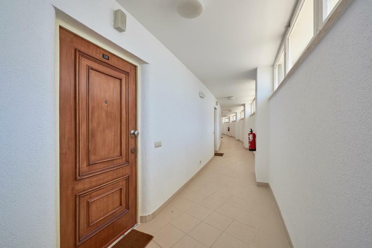 Beachfront Cascais,Estoril Apartment المظهر الخارجي الصورة