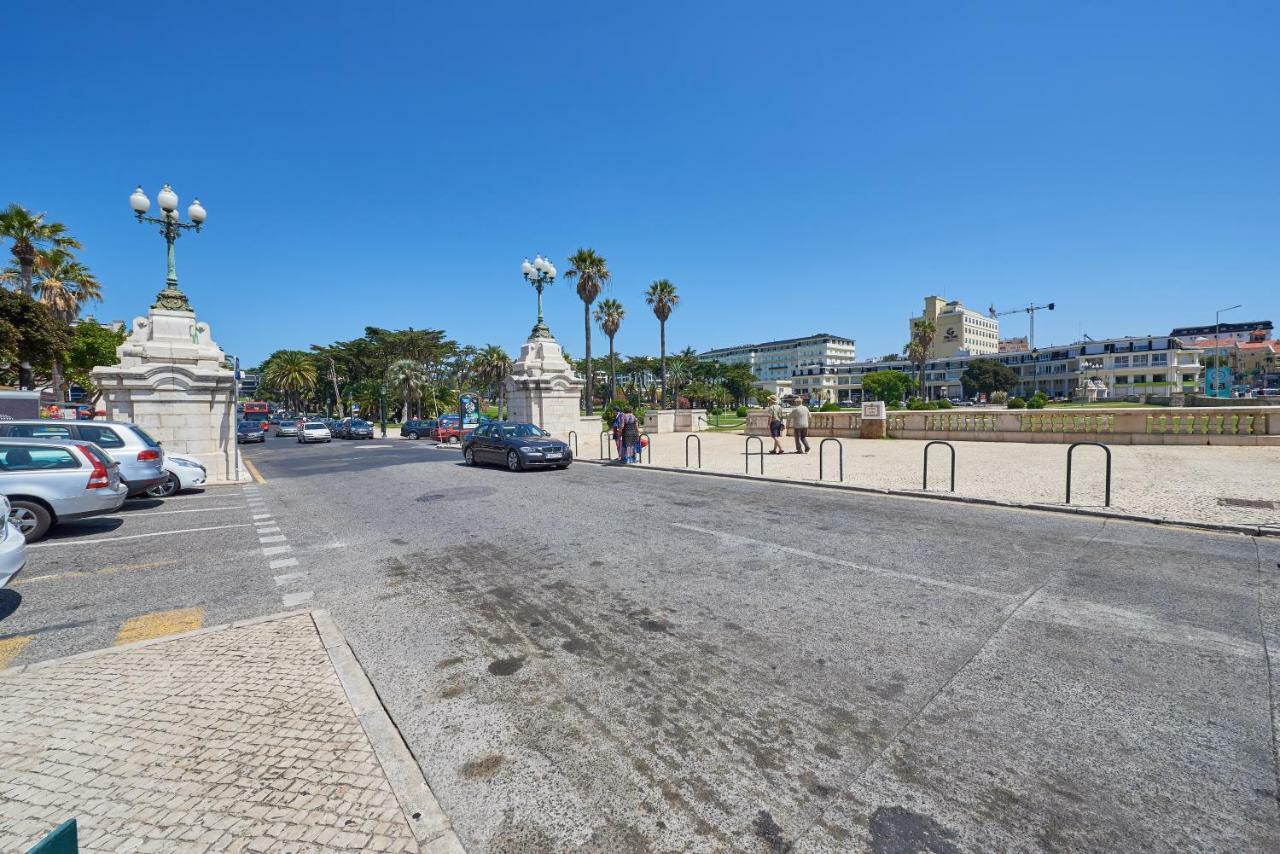 Beachfront Cascais,Estoril Apartment المظهر الخارجي الصورة