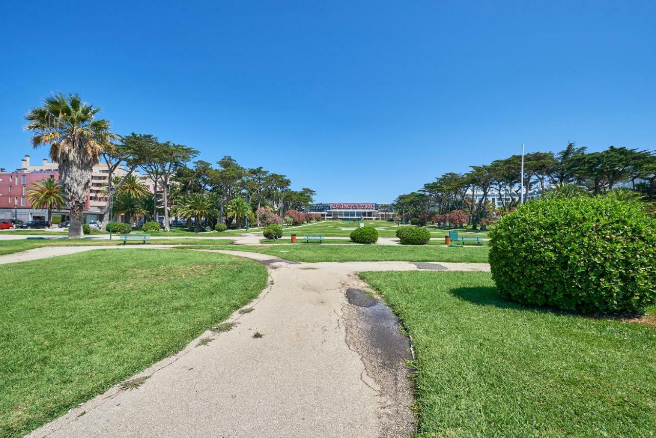 Beachfront Cascais,Estoril Apartment المظهر الخارجي الصورة